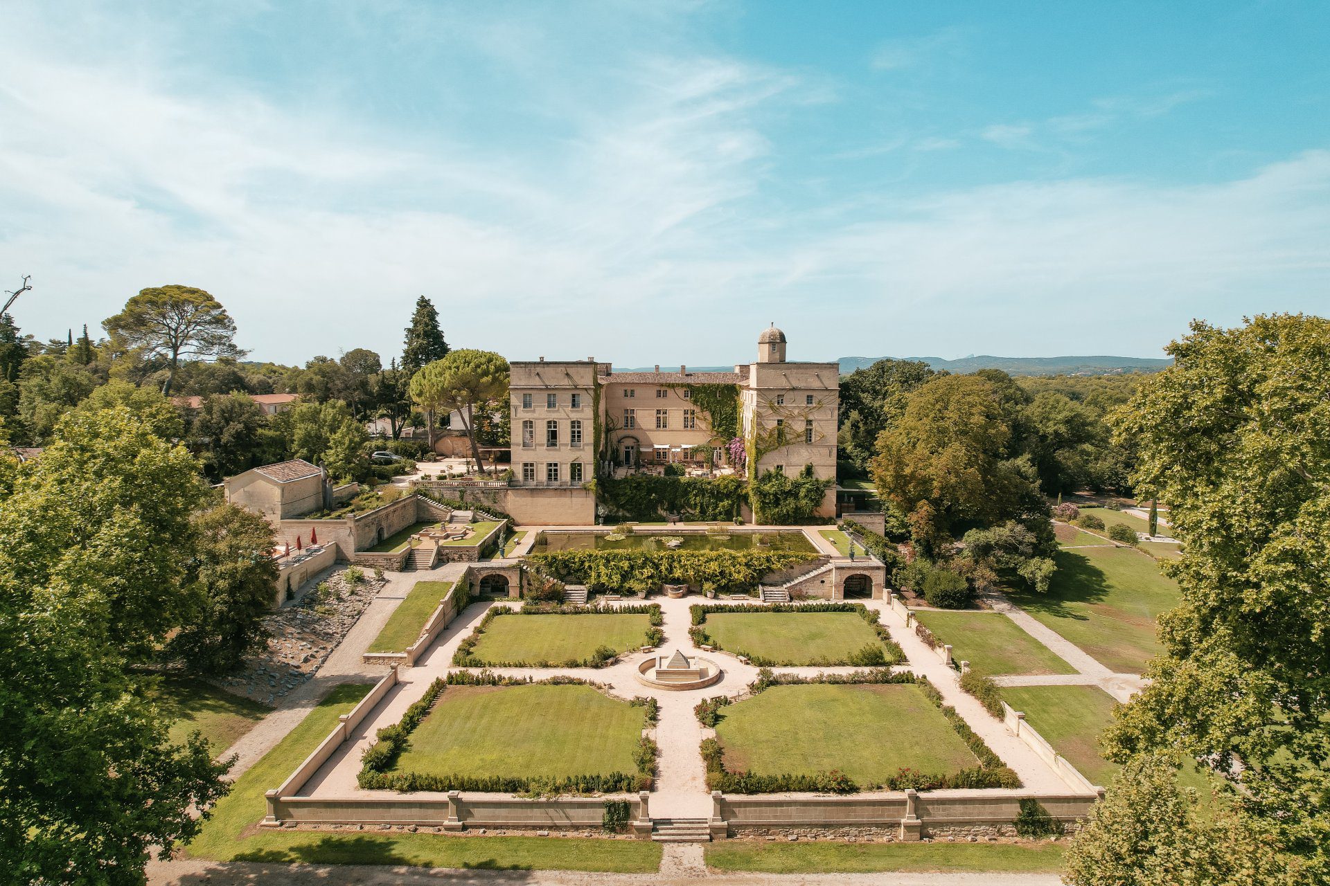 Venue-South-of-France